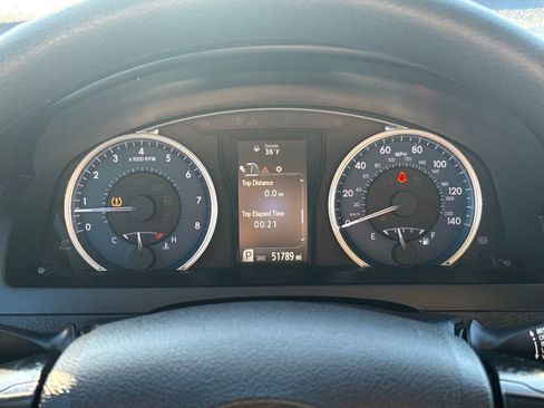 Used 2017 Toyota Camry LE image 15