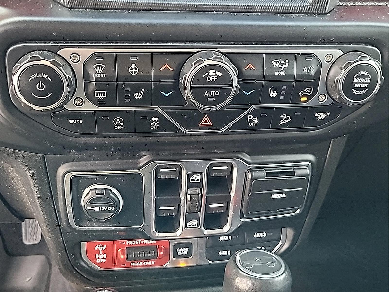 Used 2020 Jeep Wrangler Unlimited Rubicon AWD/4WD image 25