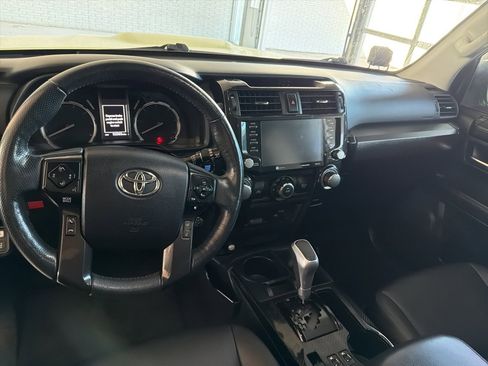 Used 2023 Toyota 4Runner TRD Off-Road Premium w/ Off Road Premium Plus Package image 10