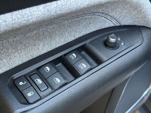 Used 2022 Jeep Compass Latitude w/ Convenience Group image 21