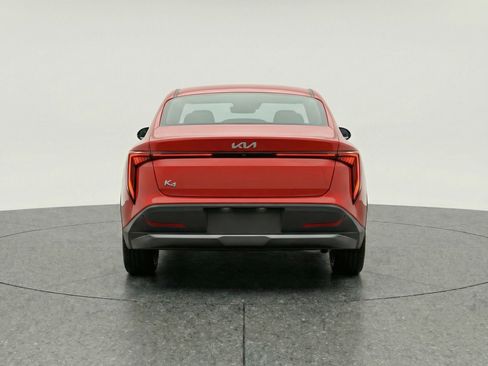 Used 2025 Kia K4 FWD image 7