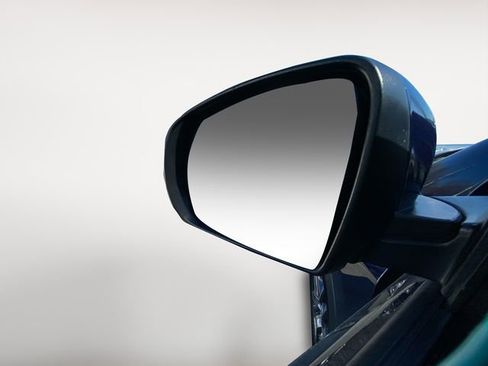 Used 2018 Jeep Compass Latitude w/ Popular Equipment Group image 30