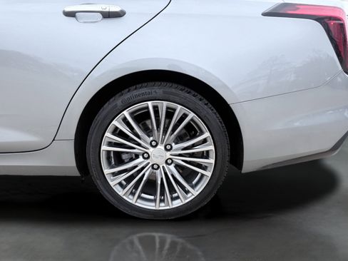 Used 2025 Cadillac CT4 Premium Luxury image 15