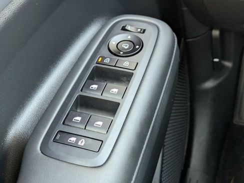 Used 2025 Hyundai Santa Fe Limited image 28