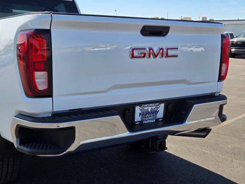 Used 2025 GMC Sierra 2500 Pro RWD image 5