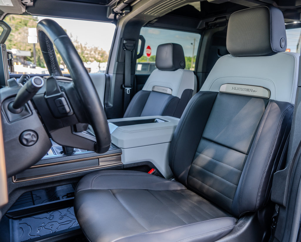 Used 2025 GMC Hummer EV 2X AWD/4WD image 19