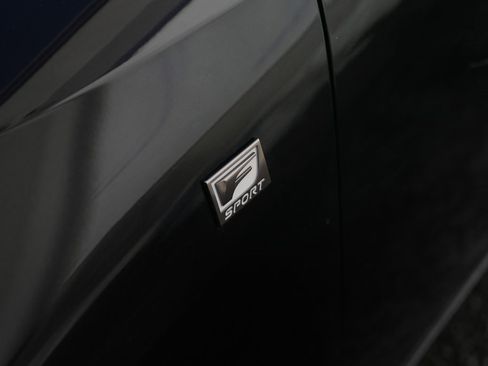 Used 2018 Lexus IS 300 F Sport w/ F Sport Package image 12