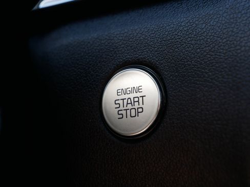 Certified 2023 Kia Sorento SX AWD/4WD image 29