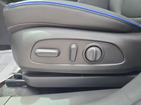 New 2026 Buick Encore GX Sport Touring w/ Advanced Technology Package FWD image 18