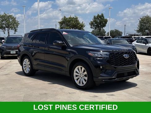 Used 2025 Ford Explorer ST-Line RWD image 10