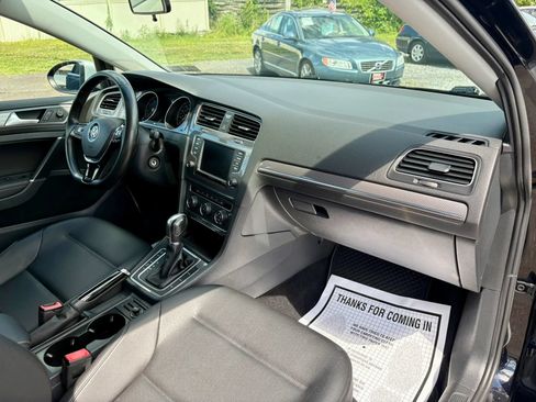 Used 2017 Volkswagen Golf Alltrack S AWD/4WD image 26