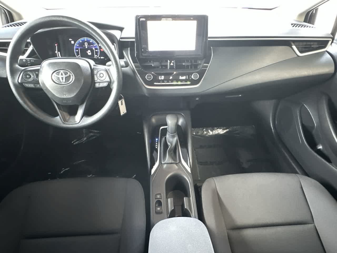 Used 2026 Toyota Corolla LE FWD image 24