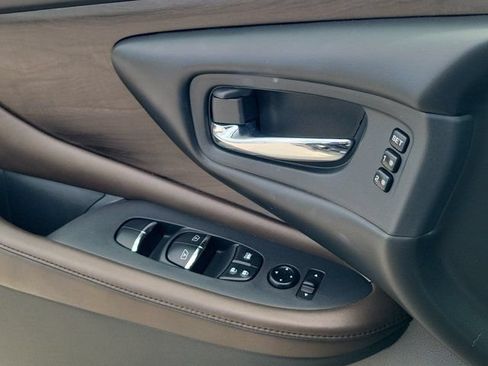 Certified 2020 Nissan Murano Platinum FWD image 22