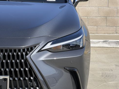 New 2026 Lexus NX 350h AWD w/ Premium Package image 9