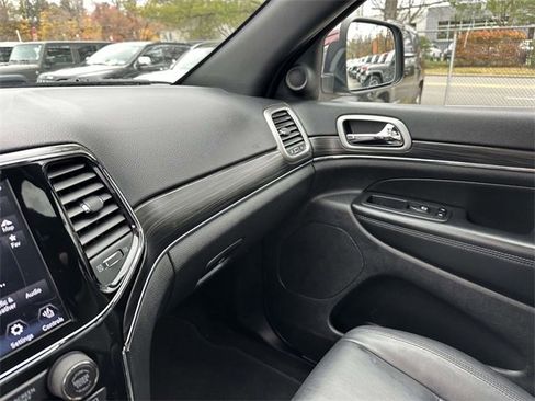 Certified 2019 Jeep Grand Cherokee Limited image 38