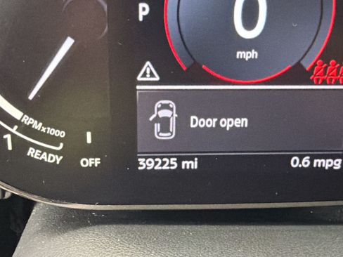Used 2022 MINI Cooper 4-Door Hardtop w/ Storage Package FWD image 18