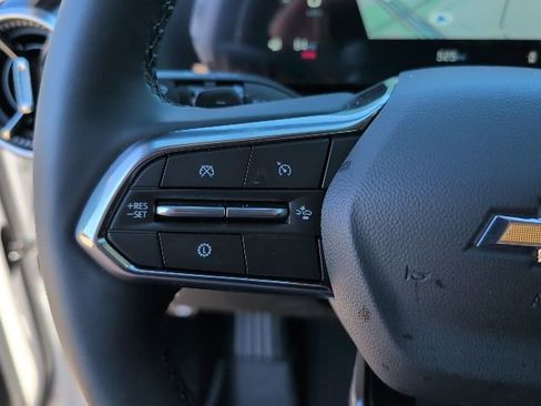 New 2026 Chevrolet Equinox LT w/ Safety and Technology Package FWD image 16
