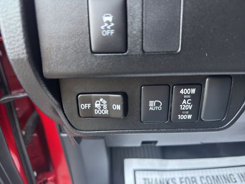Used 2023 Toyota Tacoma TRD Sport AWD/4WD image 20