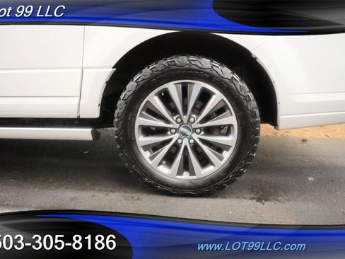 Used 2015 Lincoln Navigator L 4WD image 24