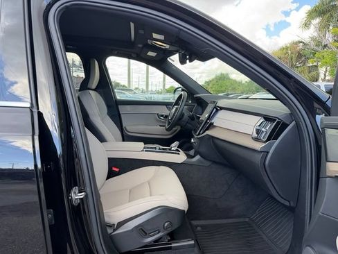 Certified 2026 Volvo XC90 B6 Plus w/ Protection Package Premier AWD/4WD image 19