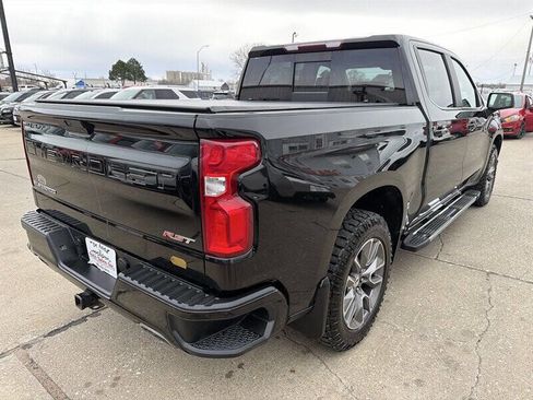 Used 2019 Chevrolet Silverado 1500 RST image 9