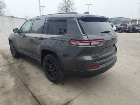 New 2026 Jeep Grand Cherokee L 4WD image 23