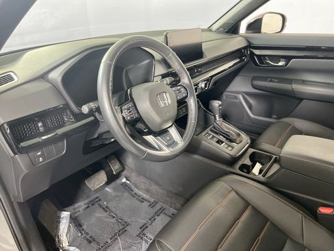 Used 2023 Honda CR-V Sport Touring image 9