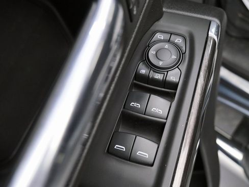 Used 2020 Chevrolet Silverado 3500 LTZ w/ Z71 Off-Road Package image 16