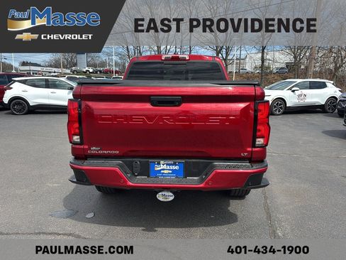 Used 2023 Chevrolet Colorado LT w/ LT Convenience Package III image 6