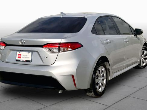 Used 2025 Toyota Corolla LE FWD image 13
