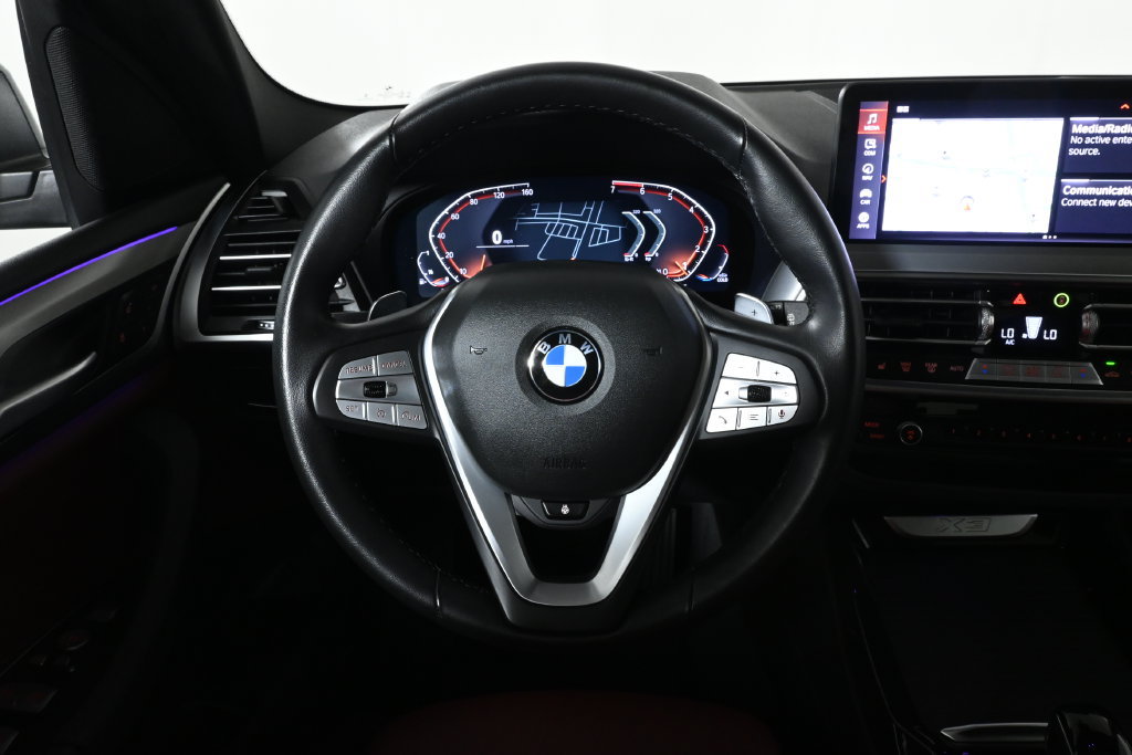 Used 2024 BMW X3 xDrive30i w/ Premium Package w/ZPA AWD/4WD image 17