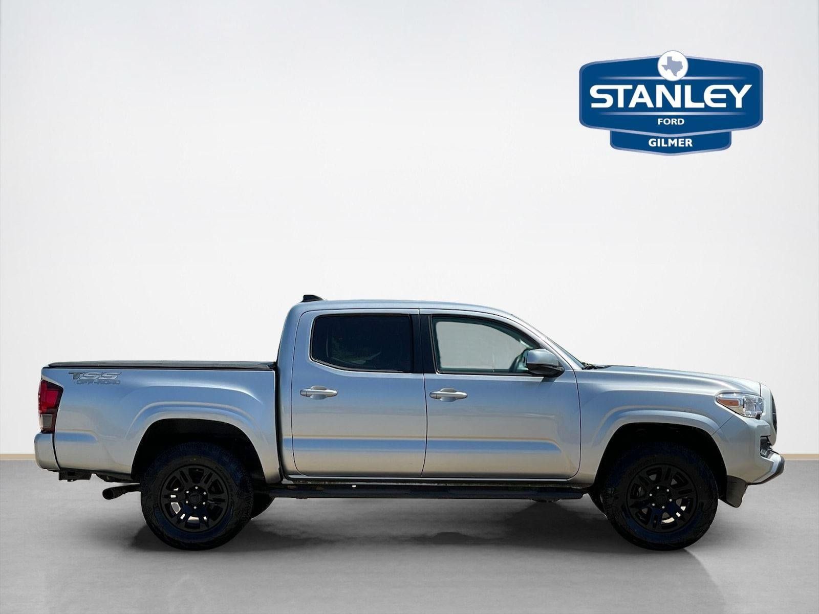 Used 2022 Toyota Tacoma SR w/ SR Convenience Package RWD image 13