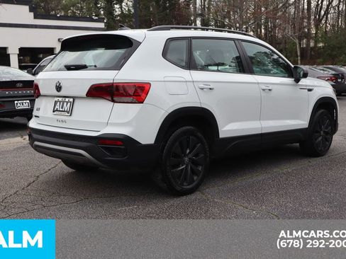 Used 2024 Volkswagen Taos S image 5