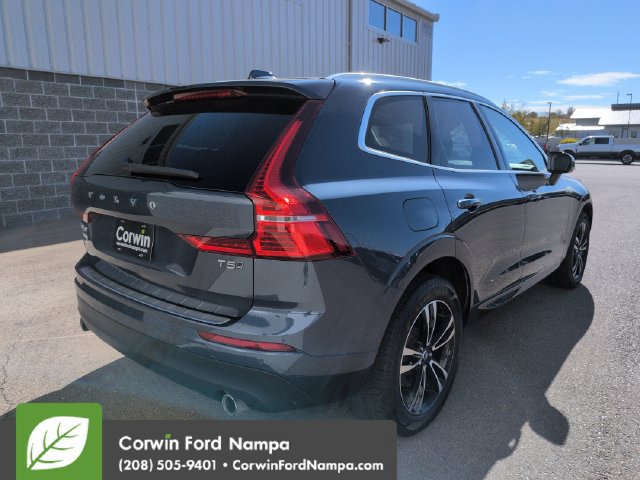 Used 2021 Volvo XC60 T5 Momentum AWD/4WD image 3