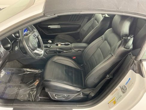 Used 2017 Ford Mustang GT Premium w/ GT Performance Package image 14