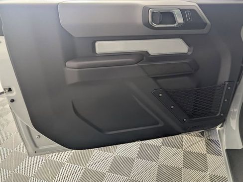 Used 2024 Ford Bronco Big Bend image 10