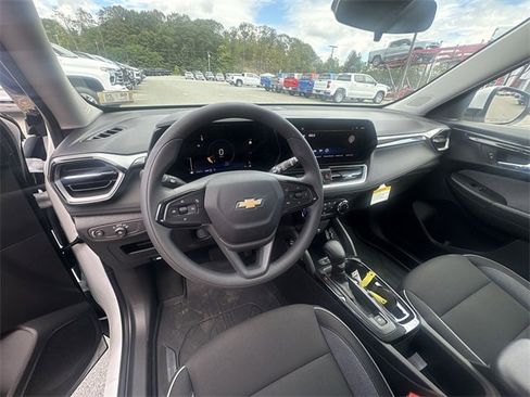 New 2026 Chevrolet TrailBlazer LT image 10