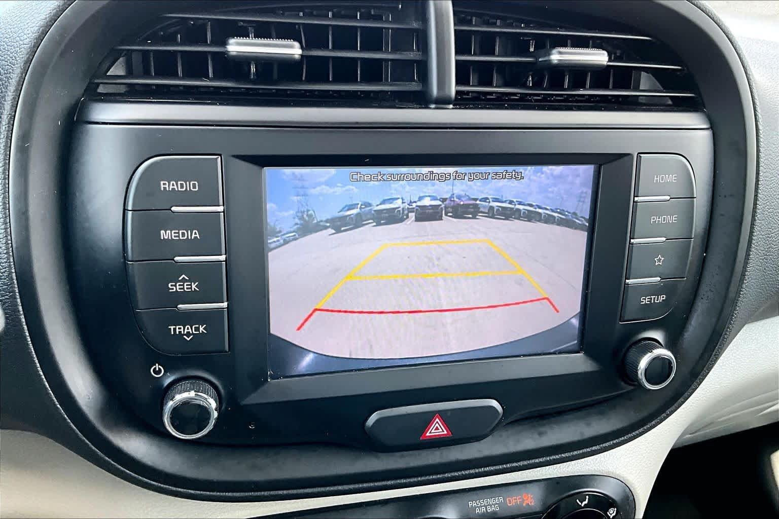 Used 2020 Kia Soul LX FWD image 27