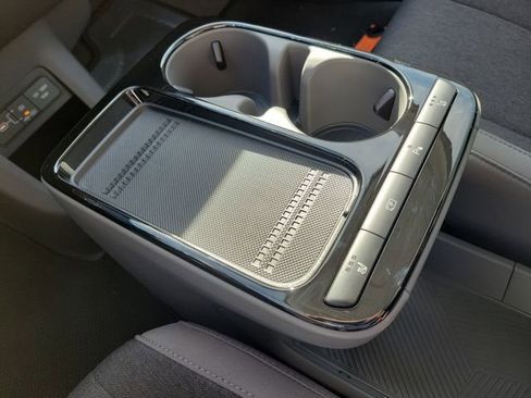 New 2026 Hyundai Ioniq 5 SE image 15