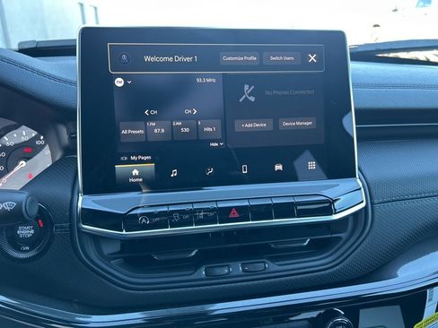 New 2026 Jeep Compass Latitude AWD/4WD image 12