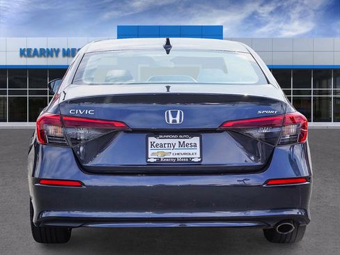 Used 2024 Honda Civic Sport image 5