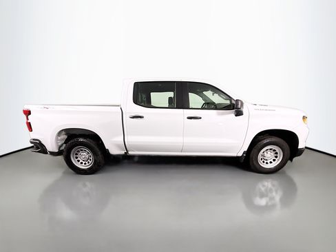 Used 2025 Chevrolet Silverado 1500 W/T w/ Trailering Package AWD/4WD image 11