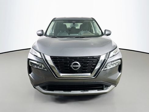 Used 2023 Nissan Rogue SV FWD image 2