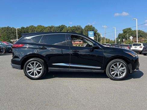 Used 2022 Acura RDX w/ Technology Package image 2