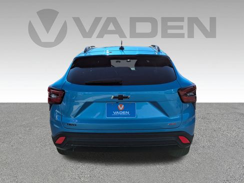 Used 2025 Chevrolet Trax RS w/ Sunroof Package image 26