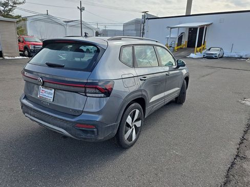 Used 2025 Volkswagen Taos S image 2