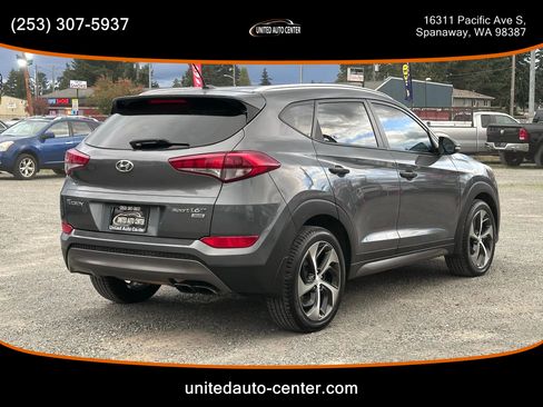Used 2016 Hyundai Tucson Sport image 4