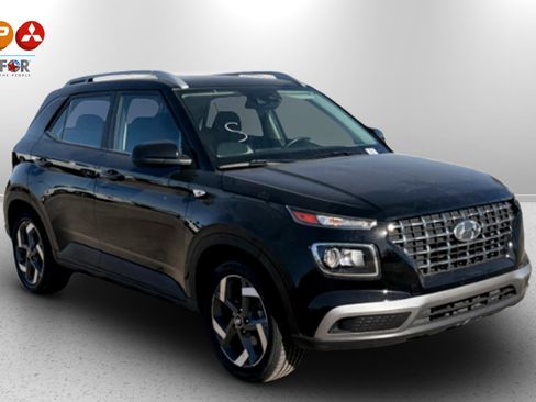 Used 2021 Hyundai Venue SEL image 7