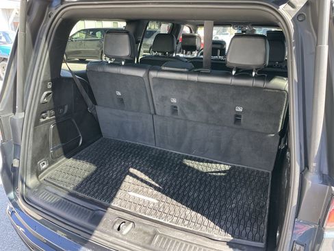 Used 2024 Jeep Wagoneer Series II AWD/4WD image 25