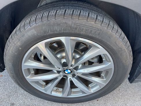 Used 2019 BMW X3 sDrive30i w/ Premium Package image 12